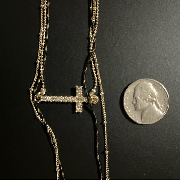 Express Necklace - 3 Row Multi Chain Pendant Necklace - Gold & Black - Picture 6 of 8